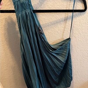 Banana Republic One Shoulder Pleated Teal Blouse Size Large Elegant Drape NWT
